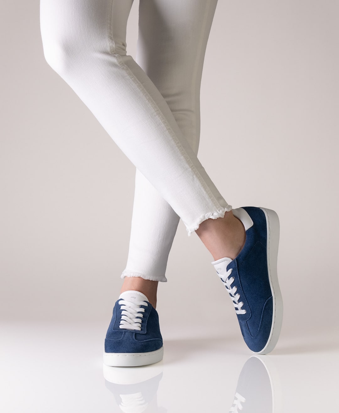 Anna kern 7005 Womens dance snker Goat suede – blue
