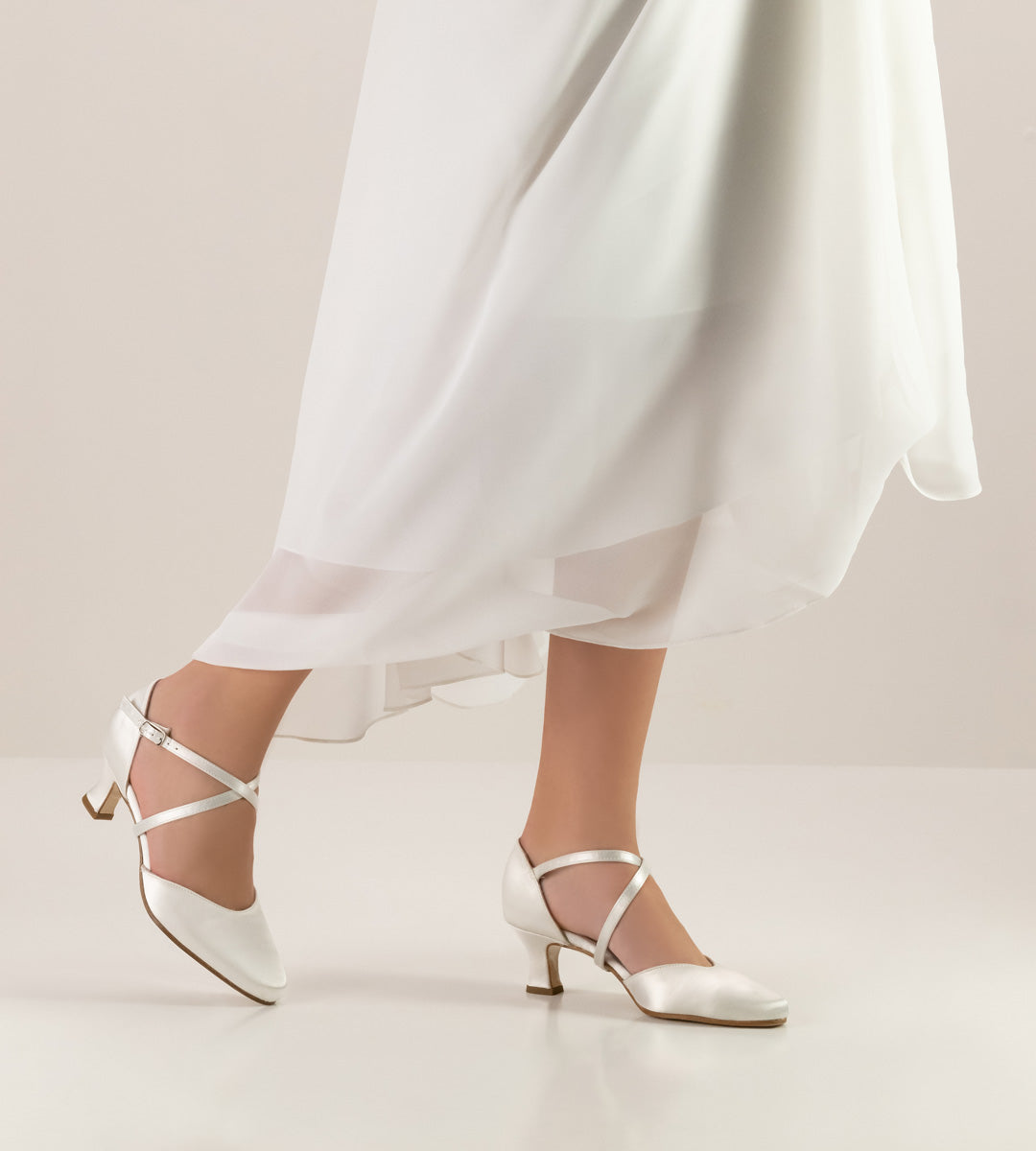 Werner kern Patty 5,5 Satin white with outside leather sole